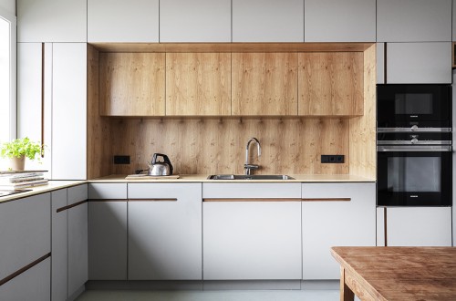 ÍBÚÐ Í HLÍÐUNUM